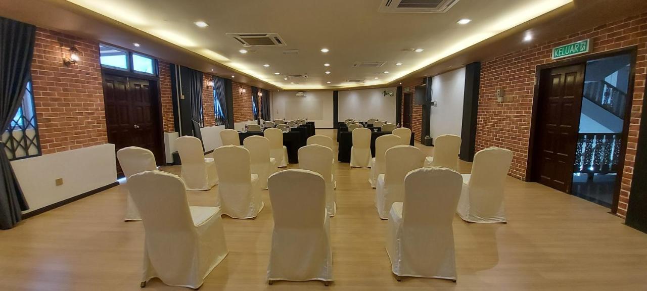 Kuala Terengganu Golf Resort By Ancasa Hotels & Resorts Exterior photo