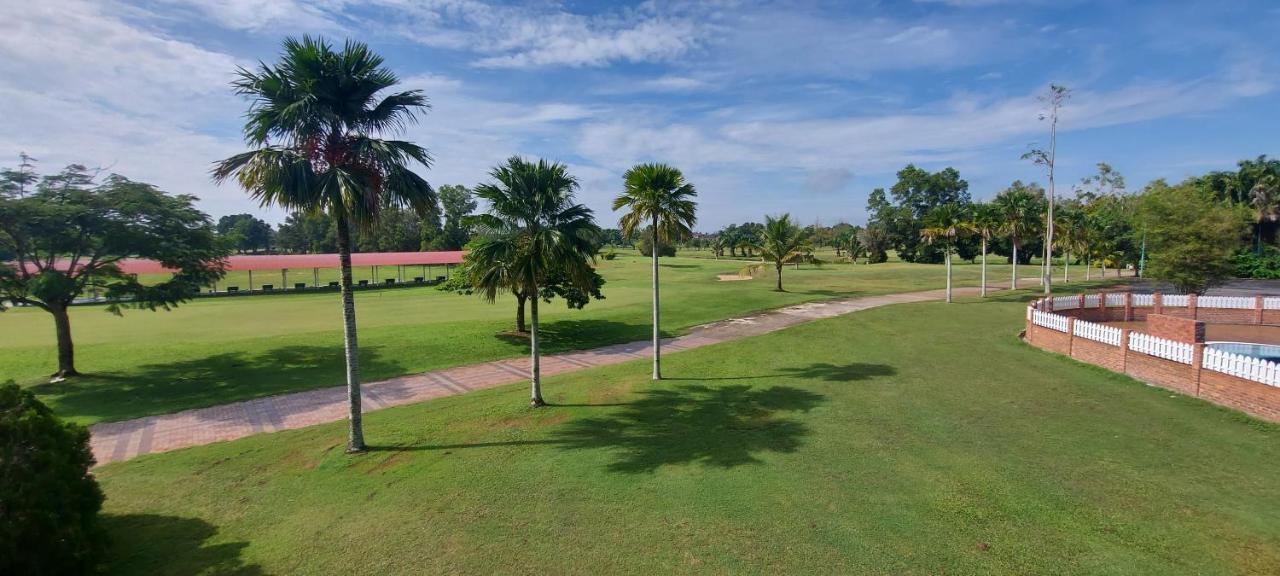 Kuala Terengganu Golf Resort By Ancasa Hotels & Resorts Exterior photo